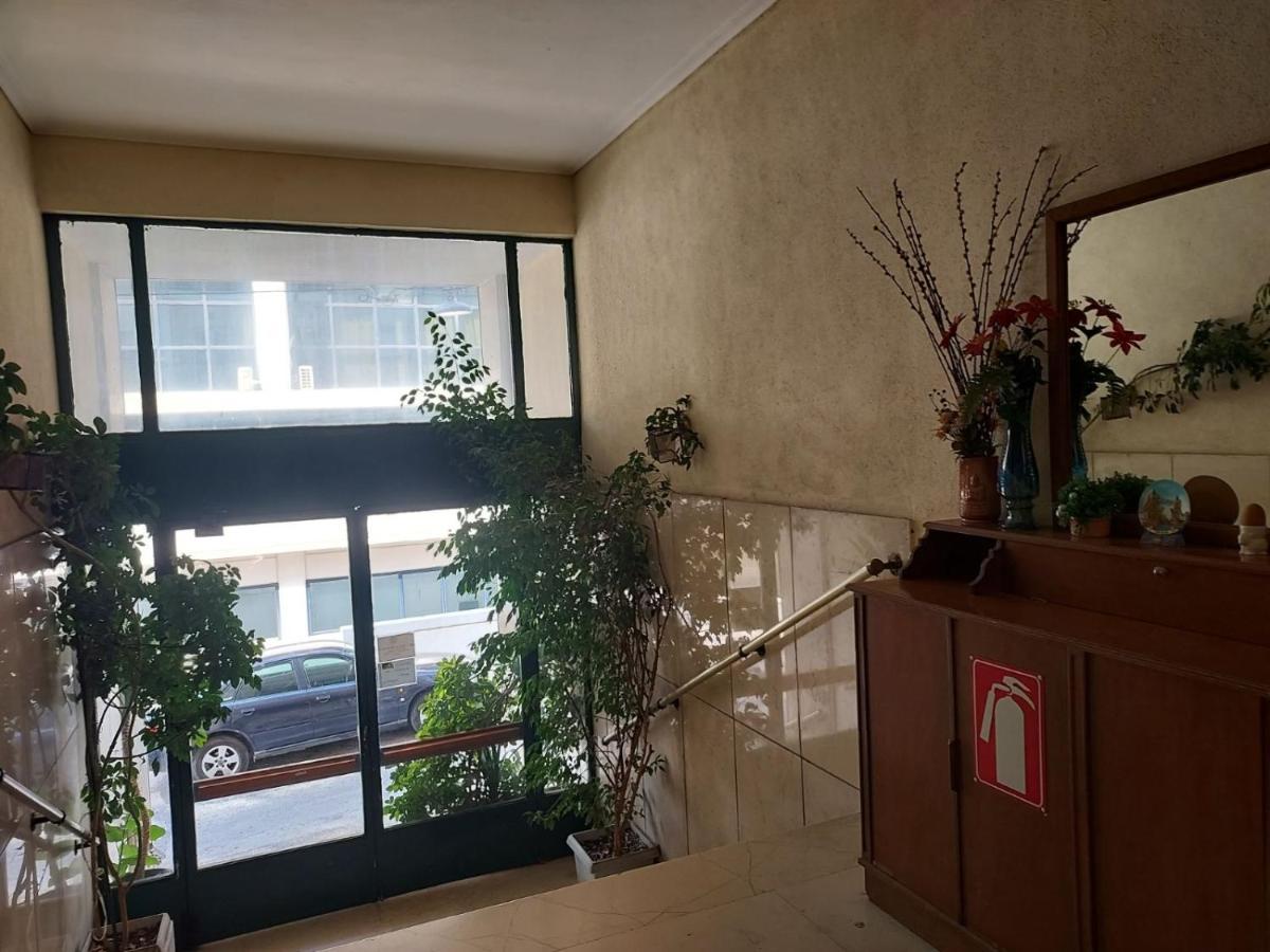 Ferienwohnung Acropolis Metro Station Flat 2 Athen Exterior foto